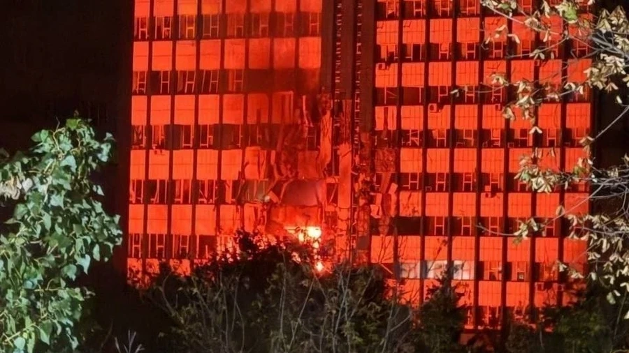 В окупованому Луганську дрони атакували будівлю оператора зв’язку