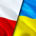 Польща не зупиняла військову допомогу Україні через рішення Львівської облради