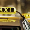 У Києві обмежать здорожчання таксі під час тривог: ціна зростатиме не більш як на 75%
