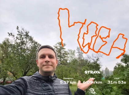 Бігун Севастьянов створив GPS-малюнок для захисників Очакова