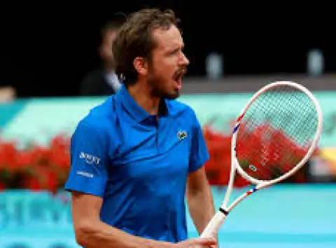 Ганьба на корті: росіянина Медведєва освистали під час матчу в Римі